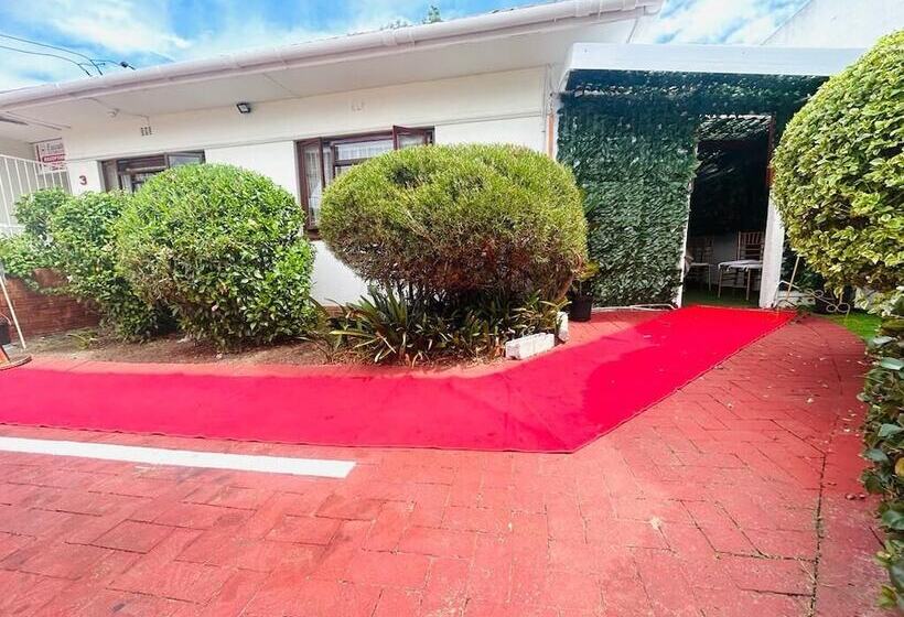 펜션 Executive Accommodation Bellville