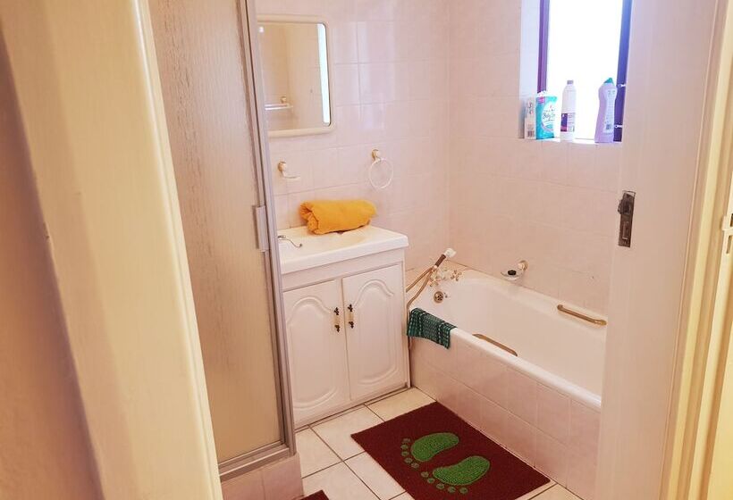 펜션 Executive Accommodation Bellville