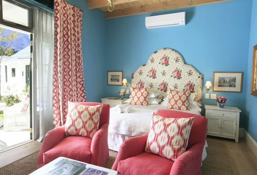 פנסיון La Cotte The Manor House