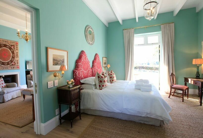 פנסיון La Cotte The Manor House