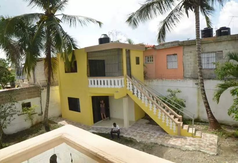 Majatalo Residencial Lakis 1