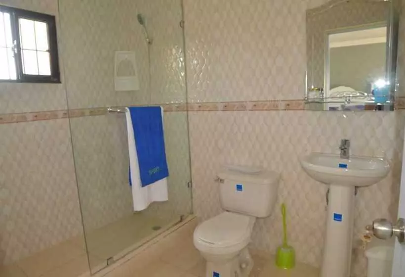 Majatalo Residencial Lakis 1