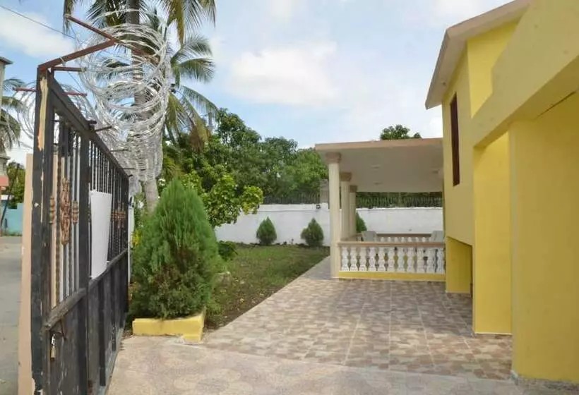 Majatalo Residencial Lakis 1