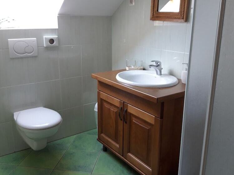 هتل Merkež Guest House