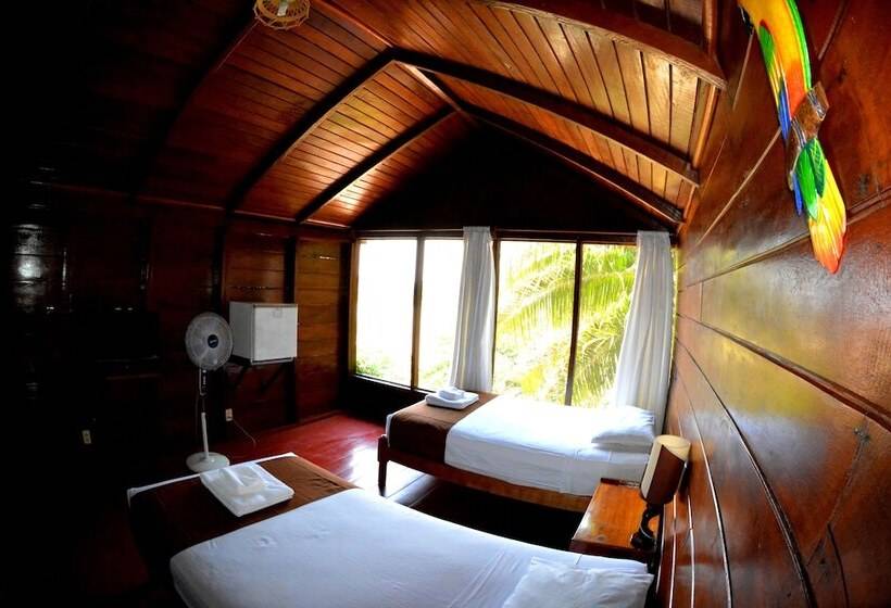 فندق Wasai Puerto Maldonado Eco Lodge