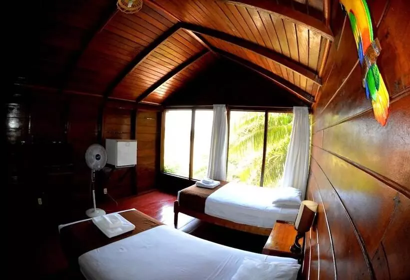 هتل Wasai Puerto Maldonado Eco Lodge