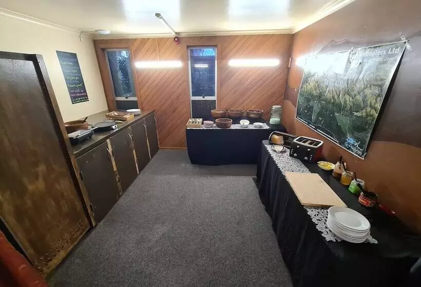 호스텔 Chateau Backpackers & Motels