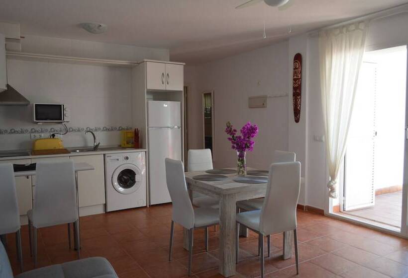 Apartamentos Natura World