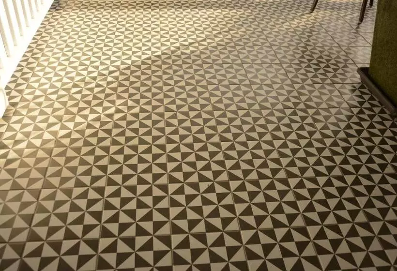 Bed and Breakfast Heal House