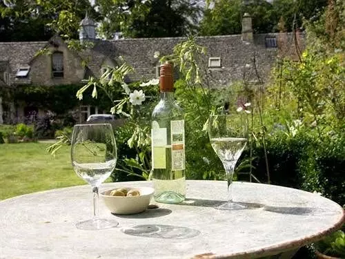 Nocleg ze śniadaniem Shipton Grange House