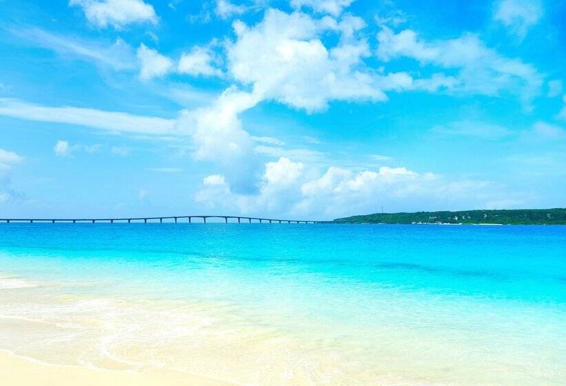 فندق Breeze Bay Marina