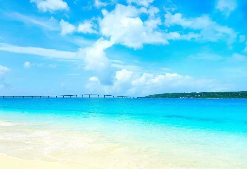 酒店 Breeze Bay Marina