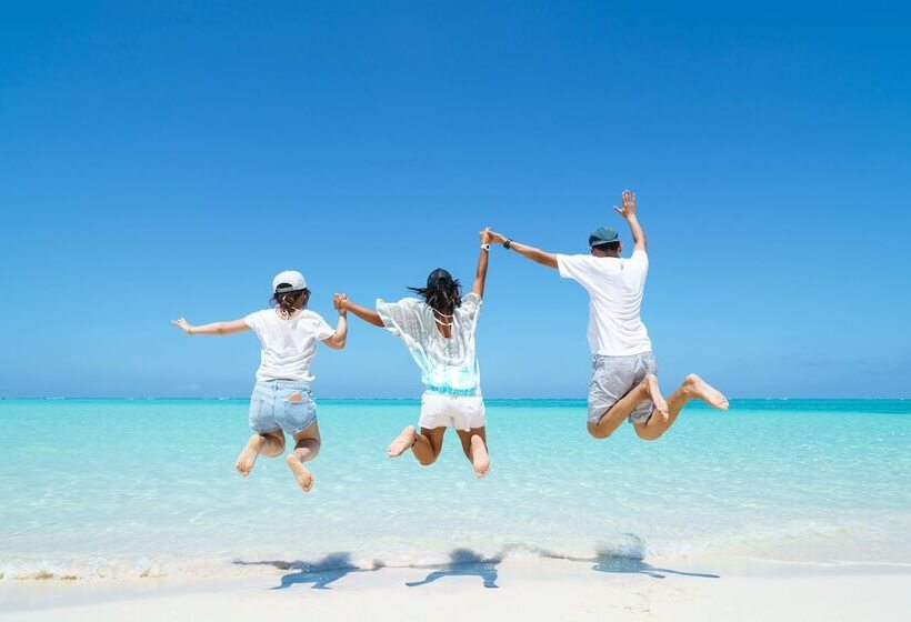 فندق Breeze Bay Marina