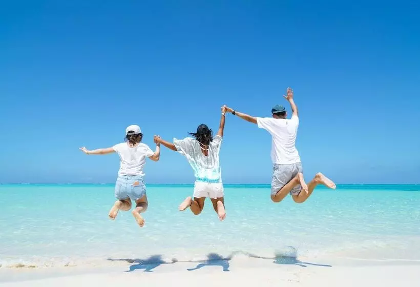 酒店 Breeze Bay Marina