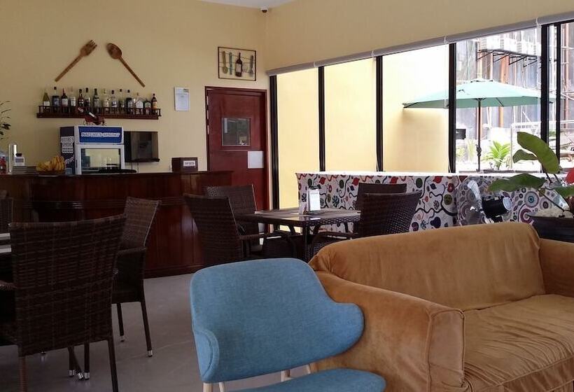 Hotel Cherrys @ Home Too Inland Resort