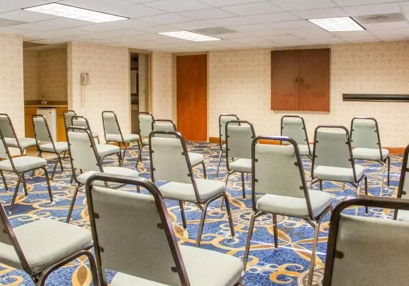 Otel Econo Lodge Broken Arrow Tulsa