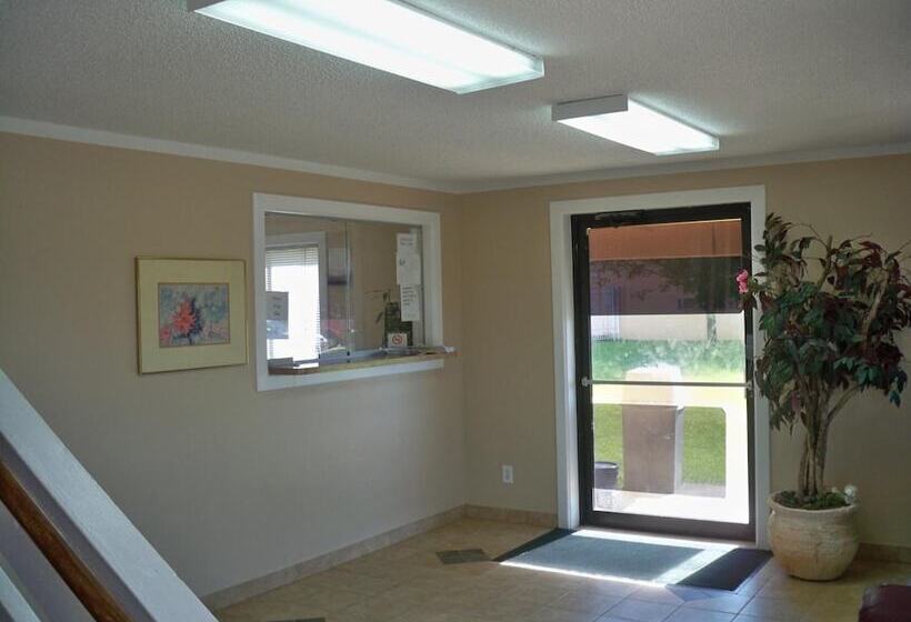 酒店 Economy Inn Wentzville