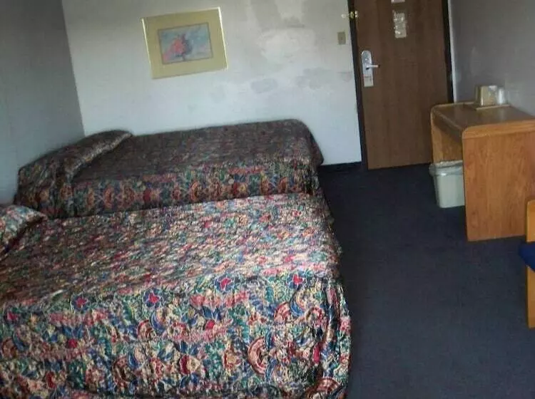 호텔 Economy Inn Wentzville