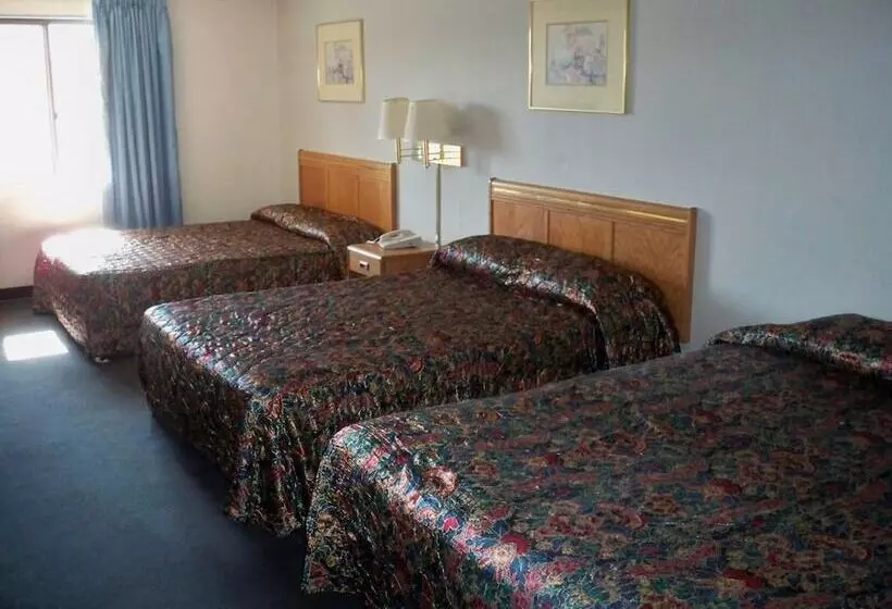 호텔 Economy Inn Wentzville