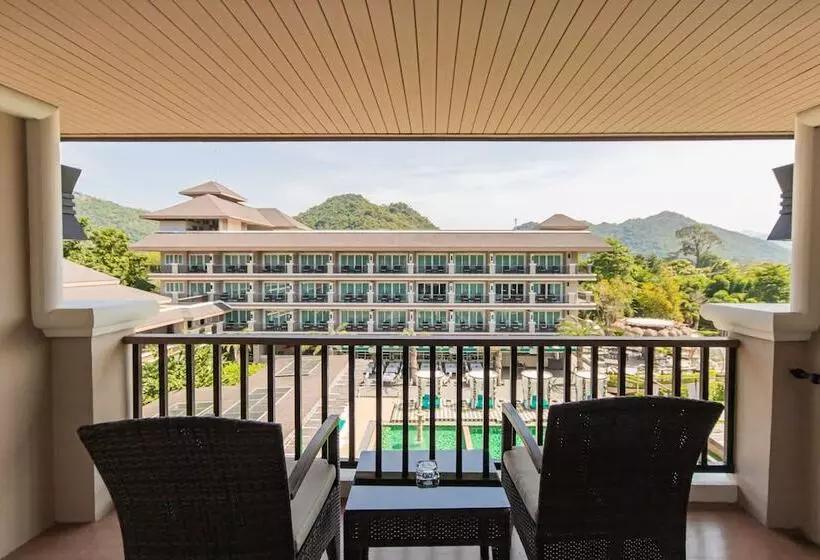 Hotel Lacol Khao Yai   A Chatrium Collection