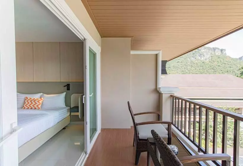 Hotel Lacol Khao Yai   A Chatrium Collection