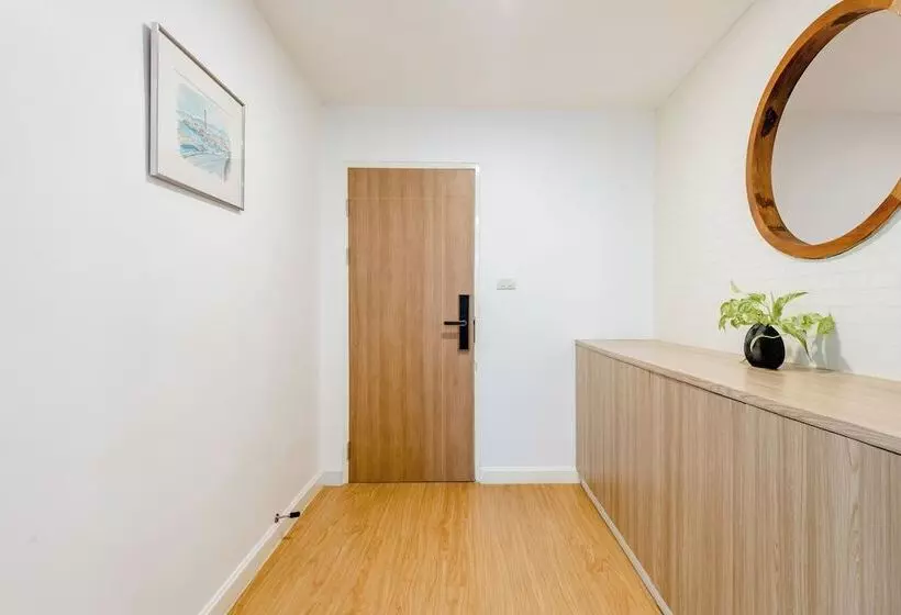 Hotelli Lee's Mark Residence