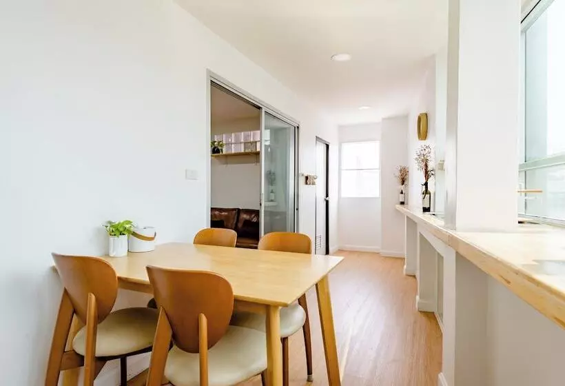 Hotelli Lee's Mark Residence