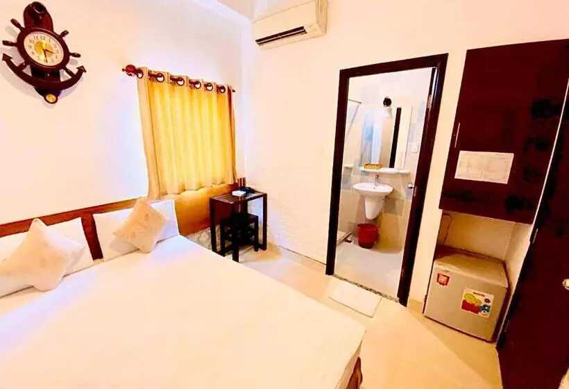 Sunny Hotel Ho Chi Minh