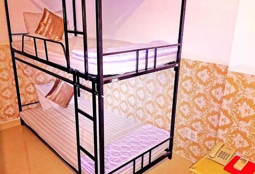 Sunny Hotel Ho Chi Minh