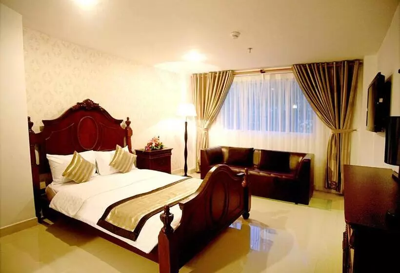 Sunny Hotel Ho Chi Minh