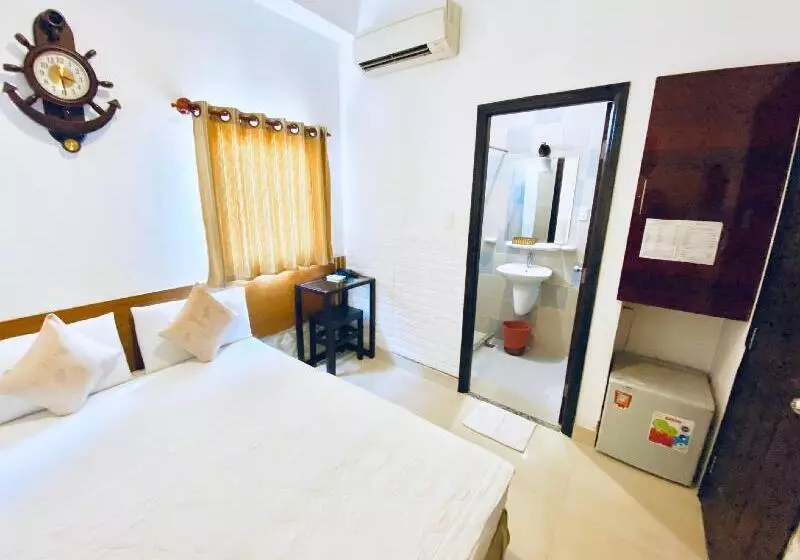 Sunny Hotel Ho Chi Minh