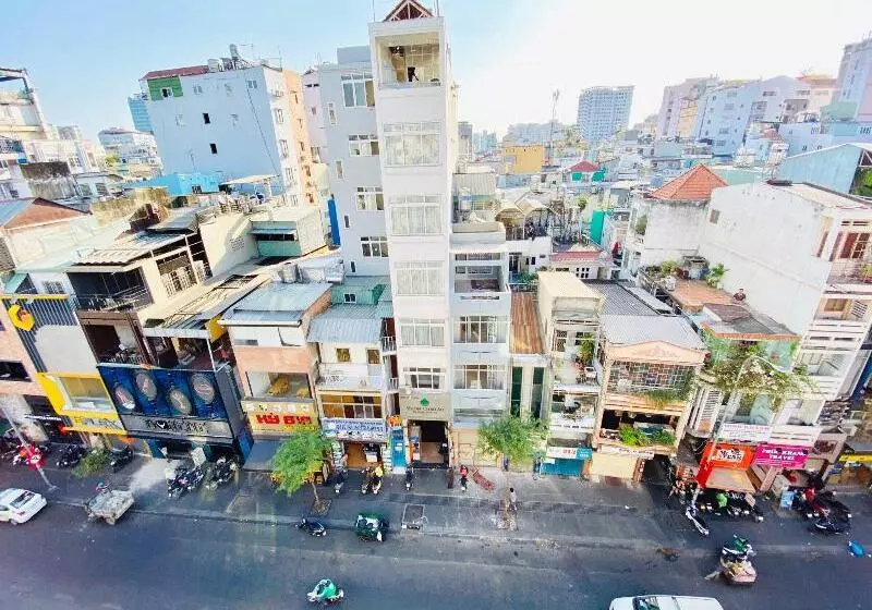 Sunny Hotel Ho Chi Minh