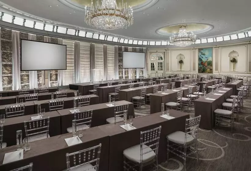 Hotelli The Towers At Lotte New York Palace