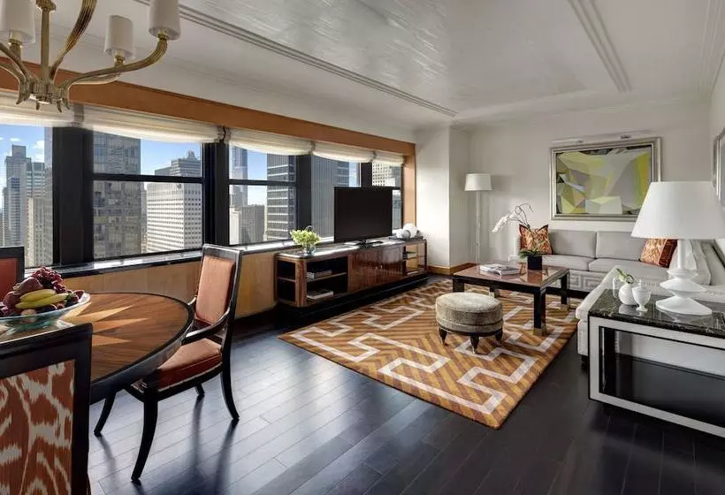 Hotelli The Towers At Lotte New York Palace
