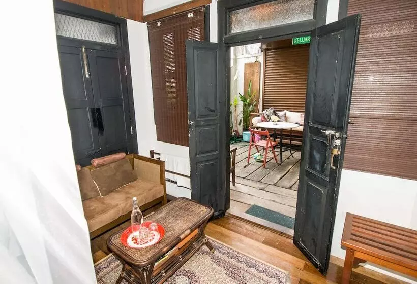 فندق Noordin Street House