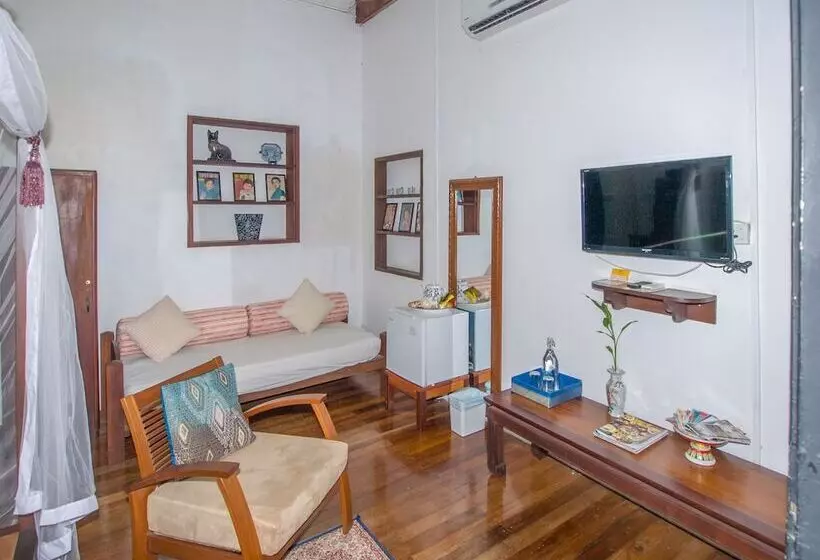 فندق Noordin Street House