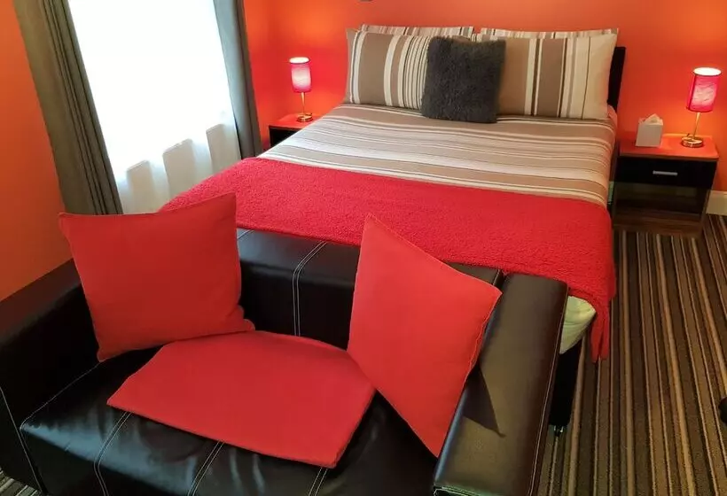 هتل Robin 7 Lodge City Centre