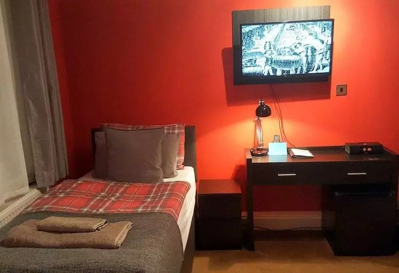 هتل Robin 7 Lodge City Centre