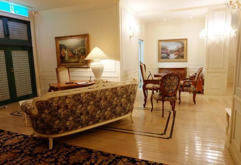 Отель Sea Borne