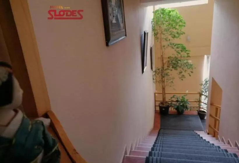 هتل Slodes