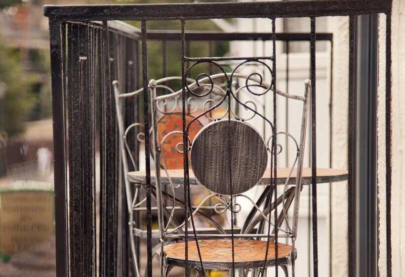 호텔 The Burlington