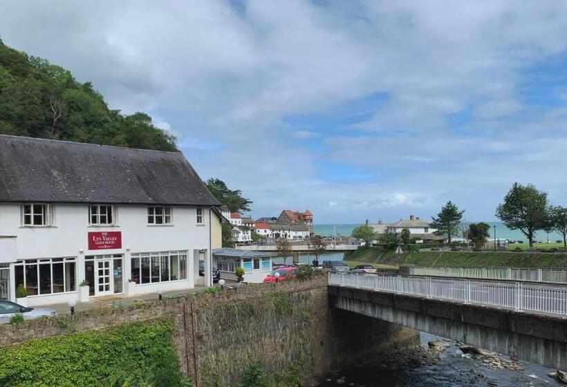 酒店 The Lyn Valley Guest House