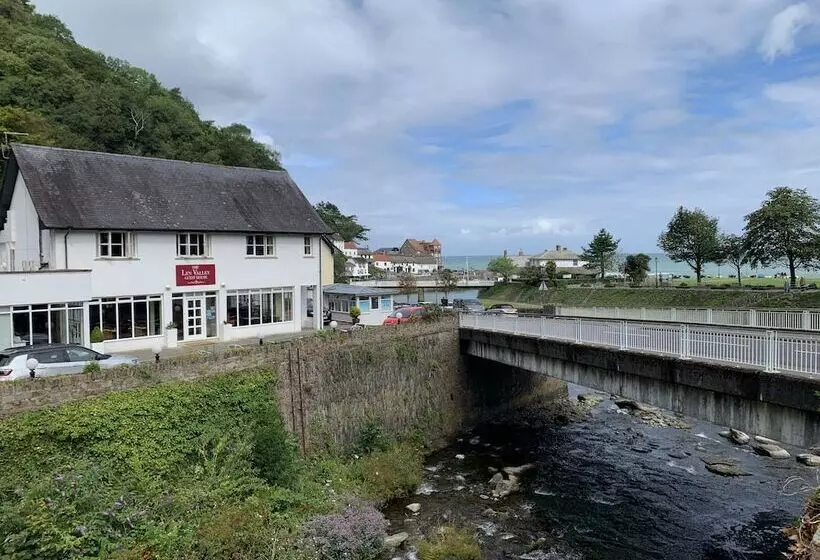 Отель The Lyn Valley Guest House