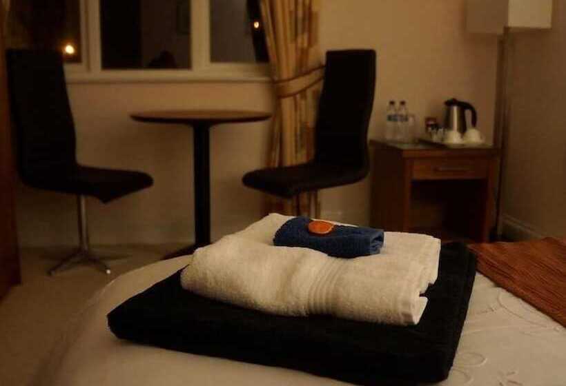 酒店 The Lyn Valley Guest House