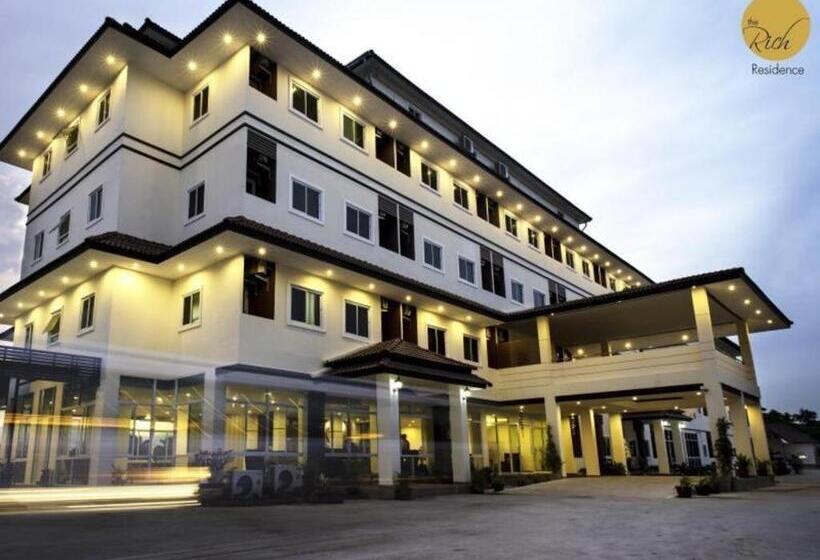Отель The Rich Residence