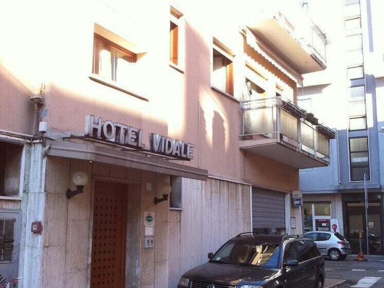 호텔 Vidale