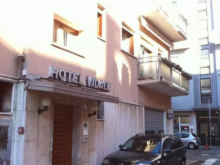 호텔 Vidale