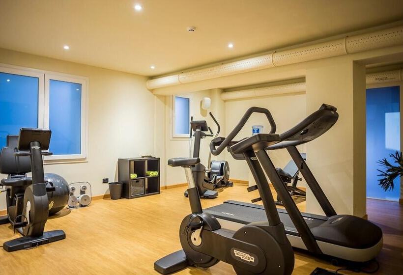 فندق Vista Mare & Spa