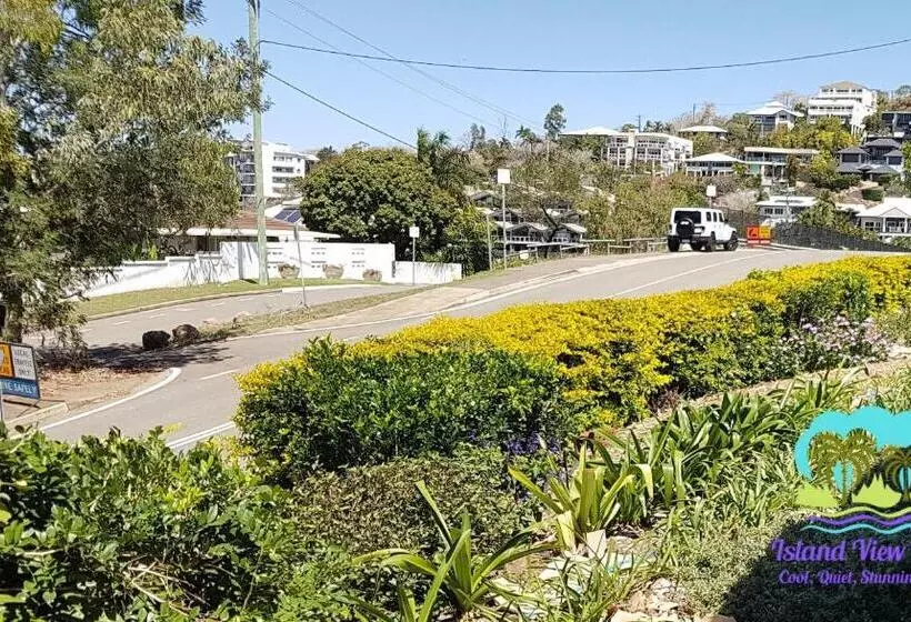 Island View Motel