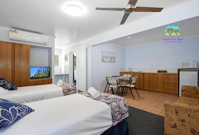 Island View Motel